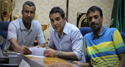 النهضة يوقع رسمياً مع السوري باسل العلي